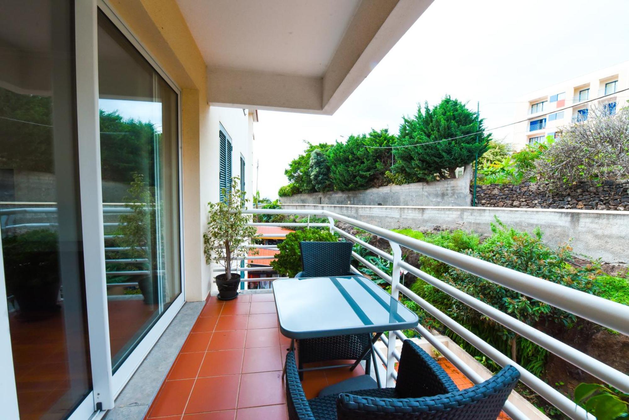 Tranquility Apartment Caniço Exterior foto